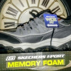 New! Men's Skechers Sport Sneakers Size 14 E